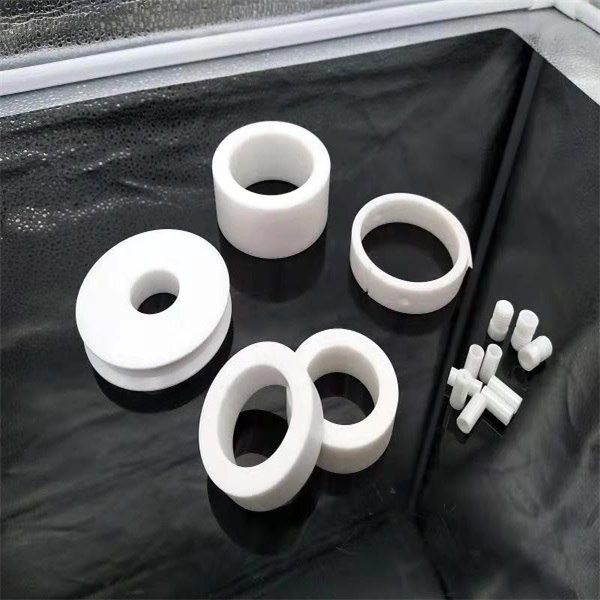 开心体育平台应该如何选择氧化锆陶瓷生产厂家？